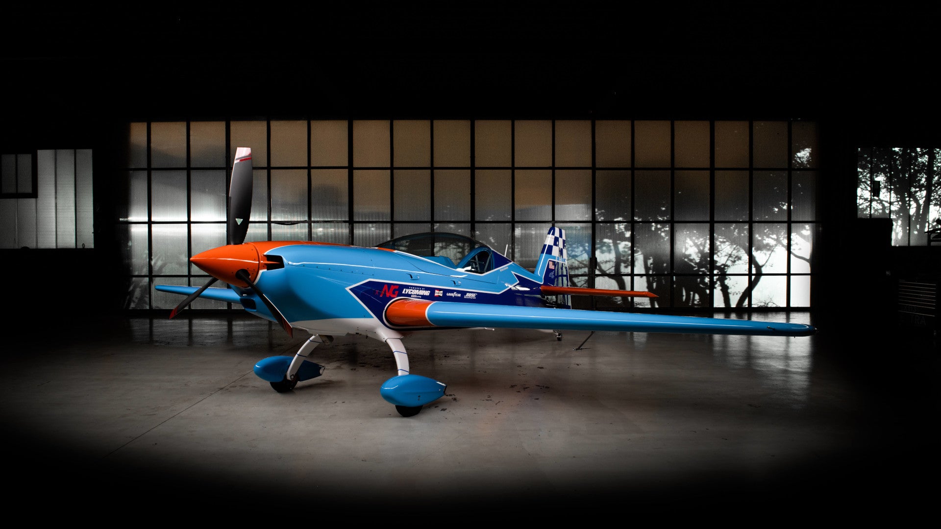 Extra NG - Custom Painting - Blau, Orange